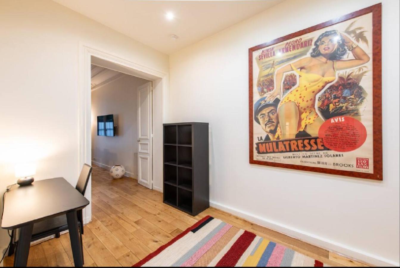 Geranimus Morland : Hearth Of Paris Apartment Bagian luar foto